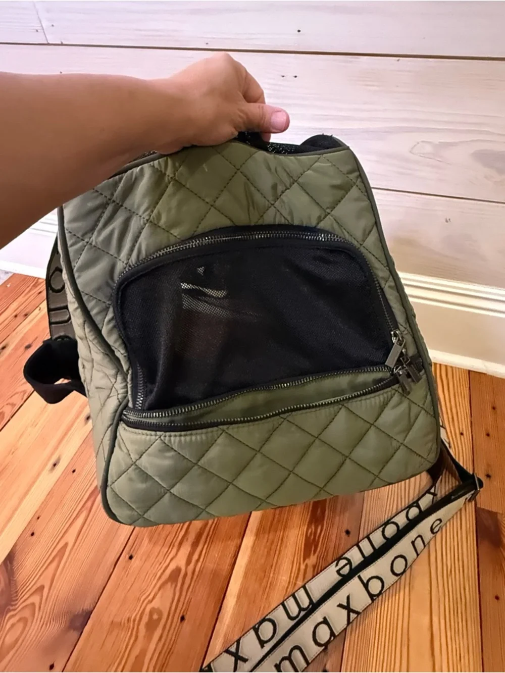 Maxbone Quilted Dog Sport Carrier Bag Olive Green EUC Airline Approved